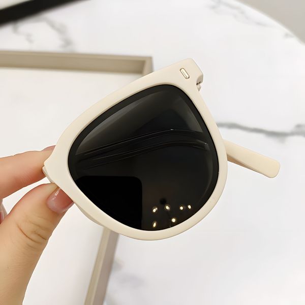 Foldableing Sunglasses - Image 5